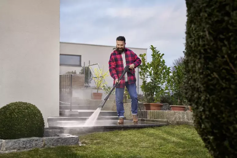 Terras reinigen met Eco!Booster