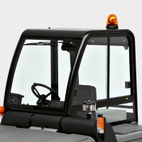 Cabine confort avec chauffage et climatiseur.