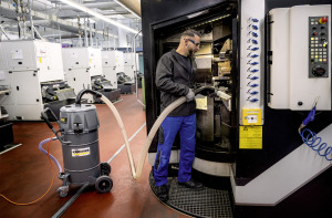 Industriezuiger IVR-L 65/24-2 met accessories