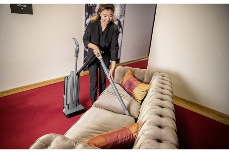 Draadloze rechtopstaande tapijtborstelzuiger CV 30/2 Bp