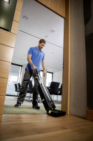 Draadloze rechtopstaande tapijtborstelzuiger CV 30/2 Bp Anniversary Edtion