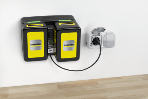 Fast battery recharger Battery Power 18