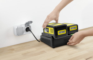 Fast battery recharger Battery Power 18