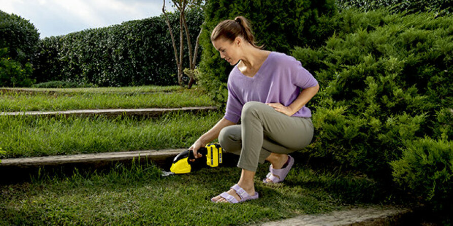 Draadloze gras- en struikschaar