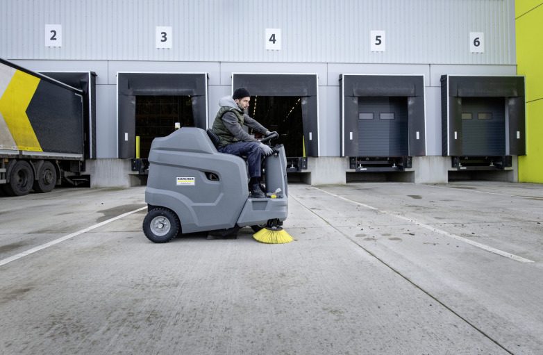 Veeg-/zuigmachine KM 100/120 R G 2SB