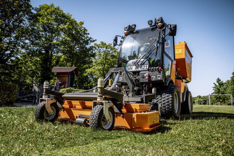 Werktuigdragers C 65 SC Multifunctionele werktuigdrager