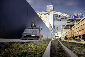 Balayeuse aspirante KM 130/300 R I D