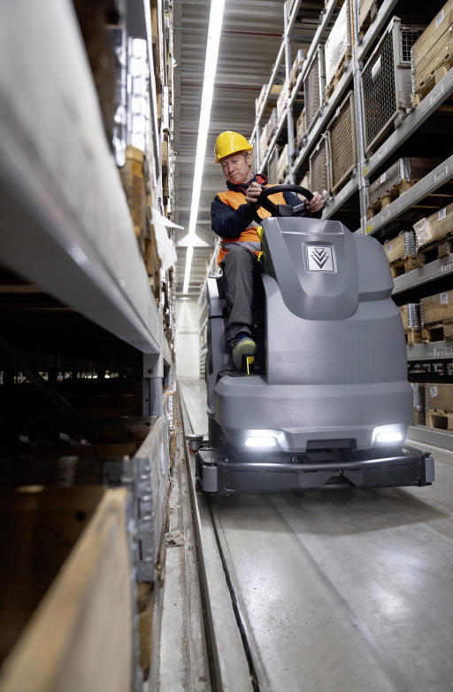 Autolaveuse aspirante B 220 R Bc + D 90