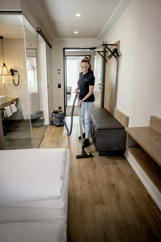 Aspirateur poussières T 15/1