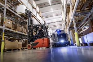 Autolaveuse aspirante KIRA BR 200