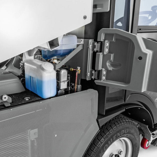 Veeg-/zuigmachine voor gemeenten MC 250 e!ectric