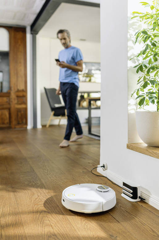 Aspirateur robot avec fonction balayage RCV 3