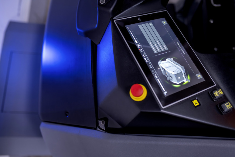 Autolaveuse aspirante KIRA BD 200